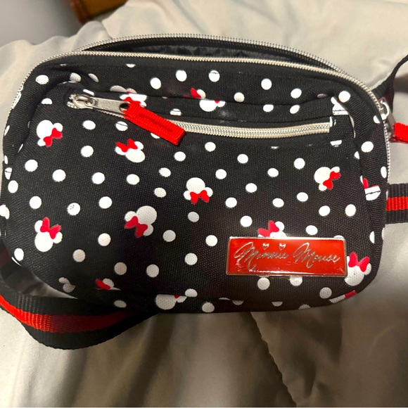 Minnie Mouse belt bag - Picture 1 of 3
